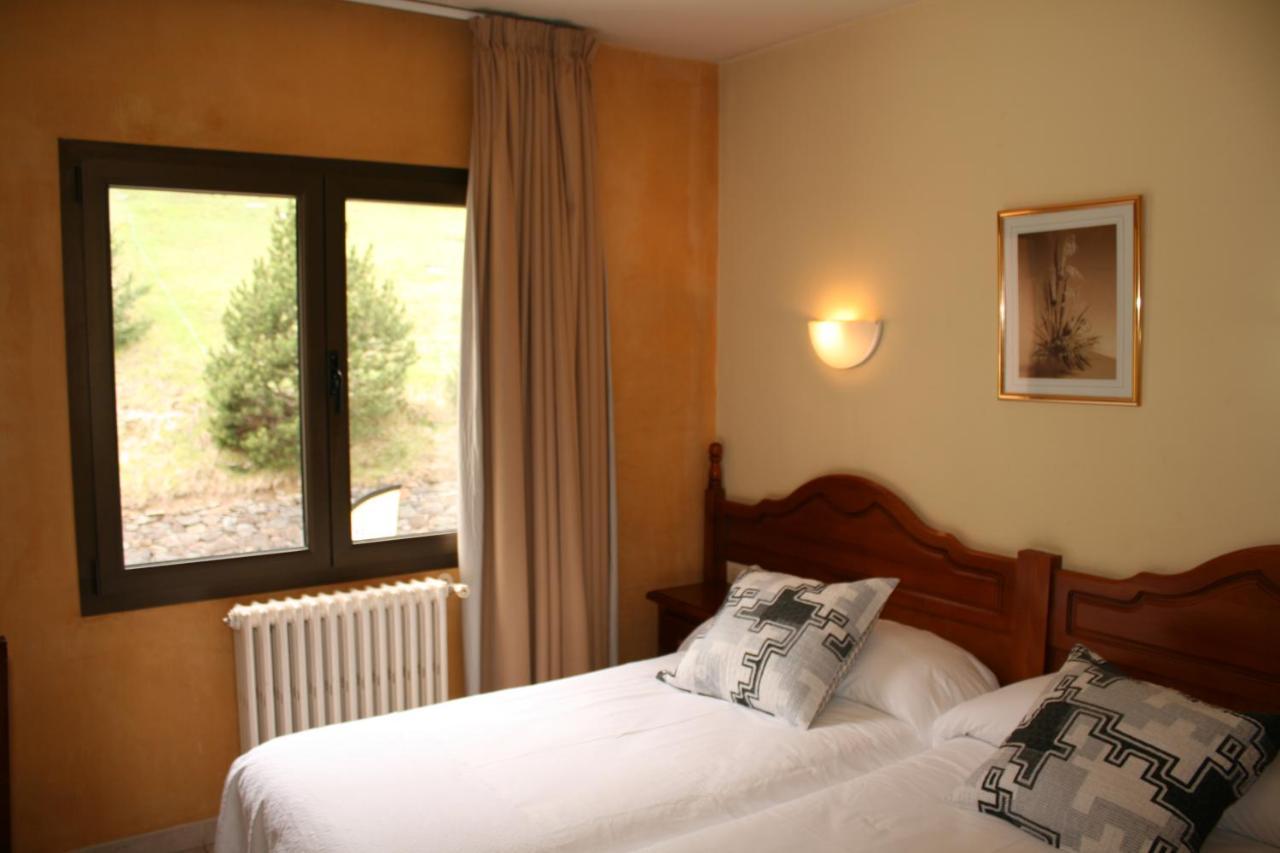 Hotel Sucara La Cortinada Εξωτερικό φωτογραφία
