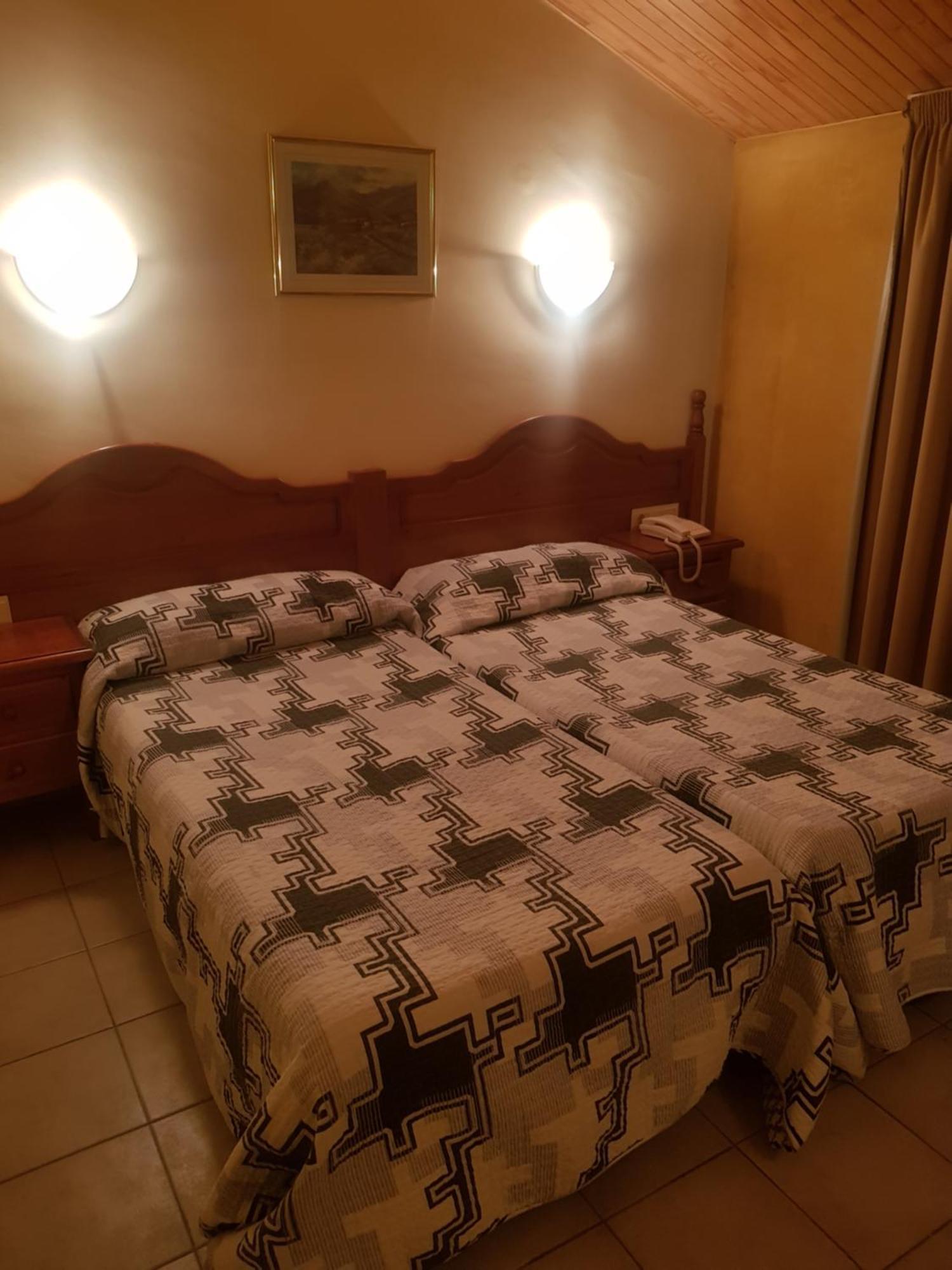Hotel Sucara La Cortinada Εξωτερικό φωτογραφία