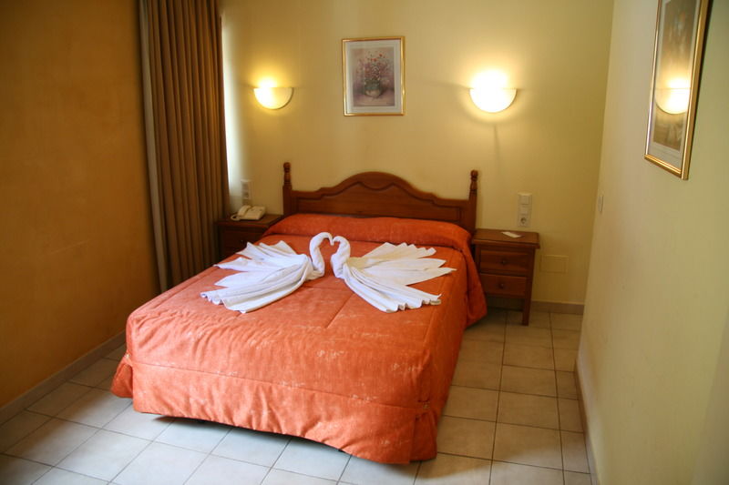 Hotel Sucara La Cortinada Εξωτερικό φωτογραφία