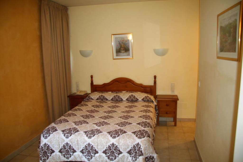 Hotel Sucara La Cortinada Εξωτερικό φωτογραφία